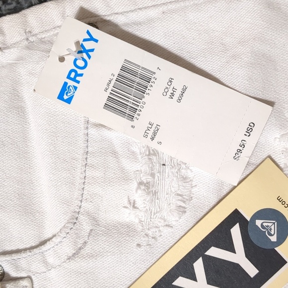 Roxy white distressed Jean Juniors shorts Size 5, NWT - Picture 9 of 10